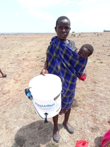 RipplAffect Samburu - Ngweta Losenge mother and baby with filter