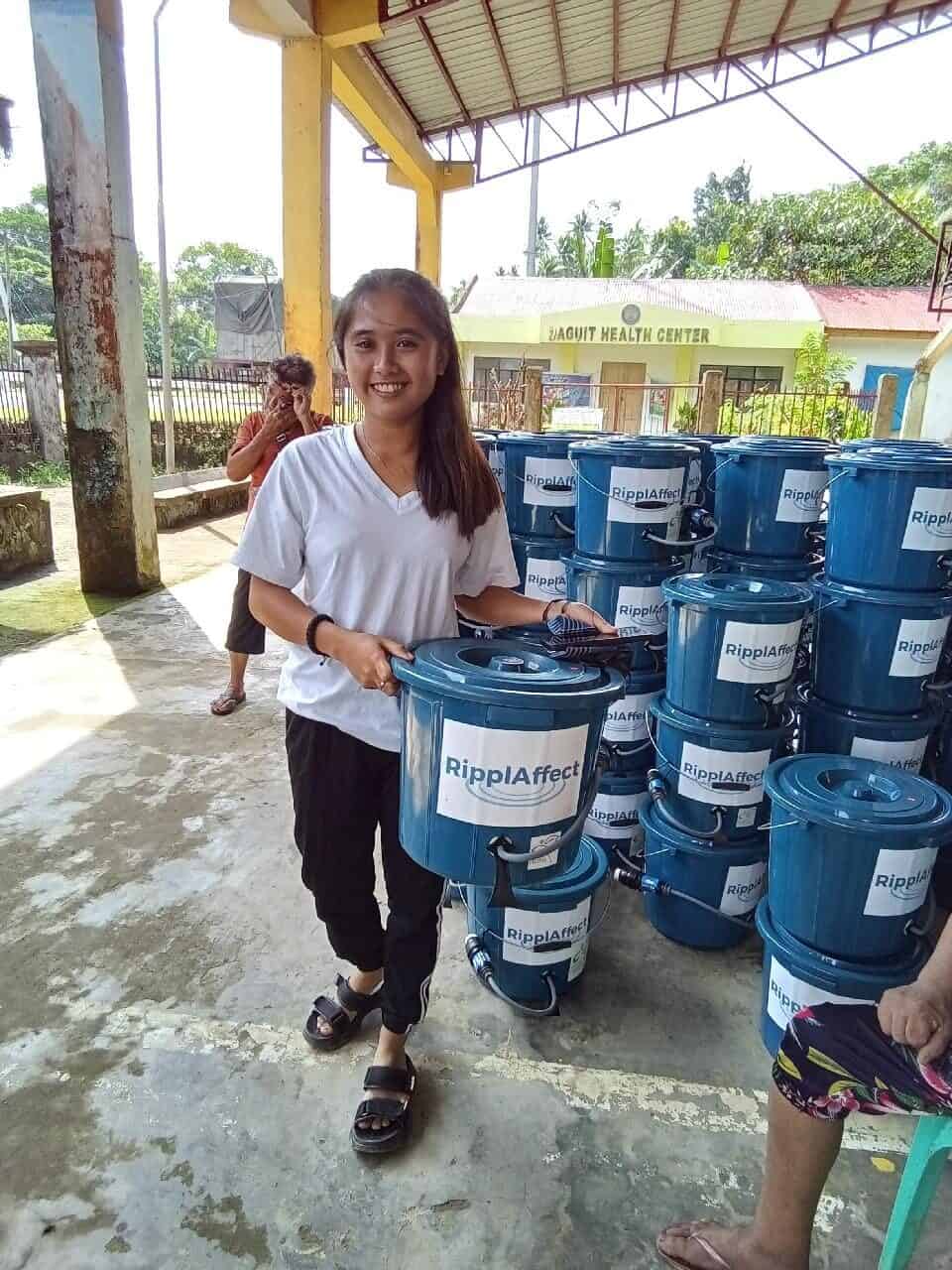 Phillipines women many buckets good!! 4715-Purok 4, Daguit, Labo, Camarines Norte-Martinez, Chelza