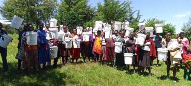 Kenya Ripplaffect buckets IMG_7211
