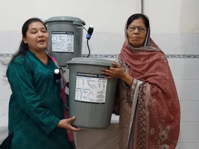 Pakistan - distribution 1